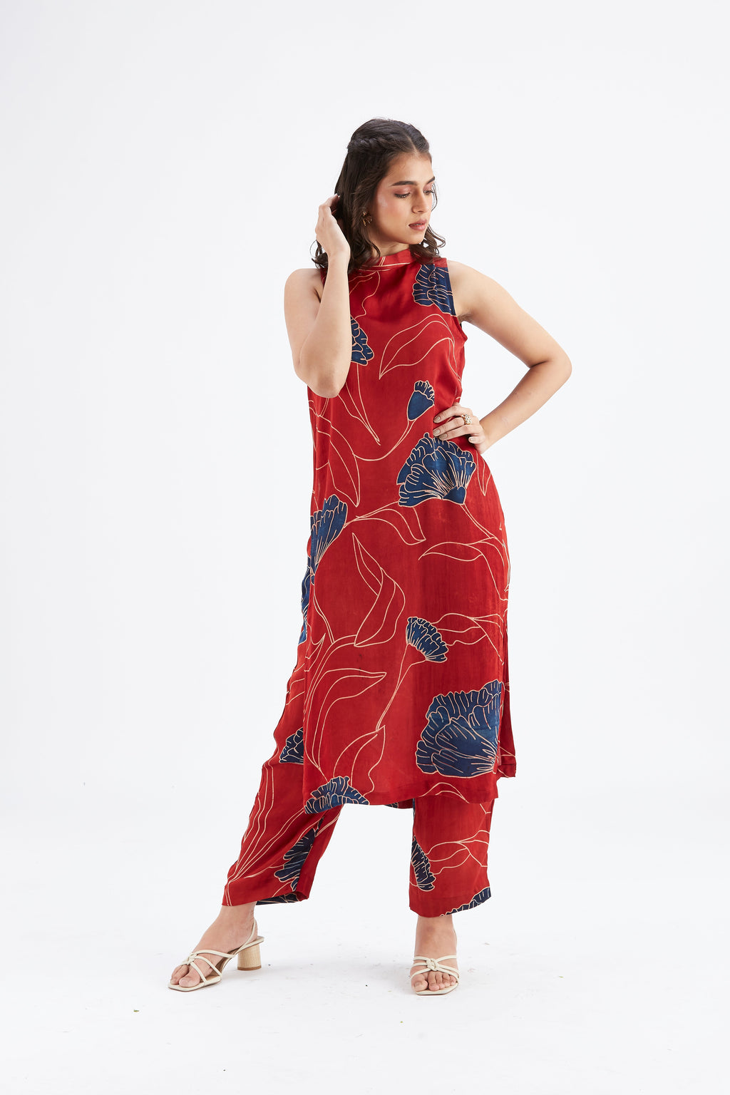 Nava Red Modal kurta set at Kamakhyaa by Hasttvam. This item is Ete by Hasttvam, Floral Prints, Fusion Wear, Hand Printed, Modal, Red, Womenswear