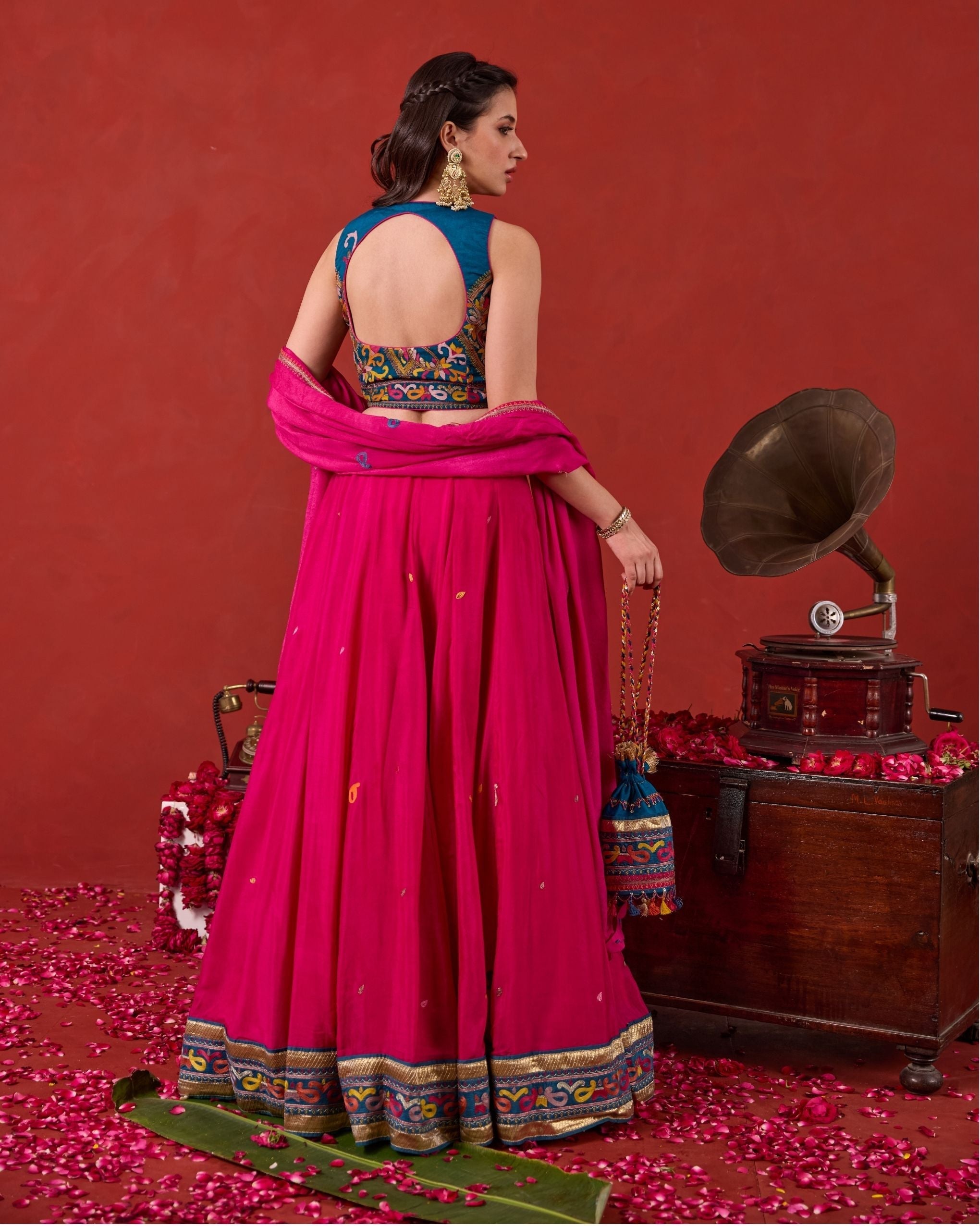 Nazakat Lehenga Set at kamakhyaa.com by Taro. This item is Jashn-E-Taro - The Trousseau Edit by Taro