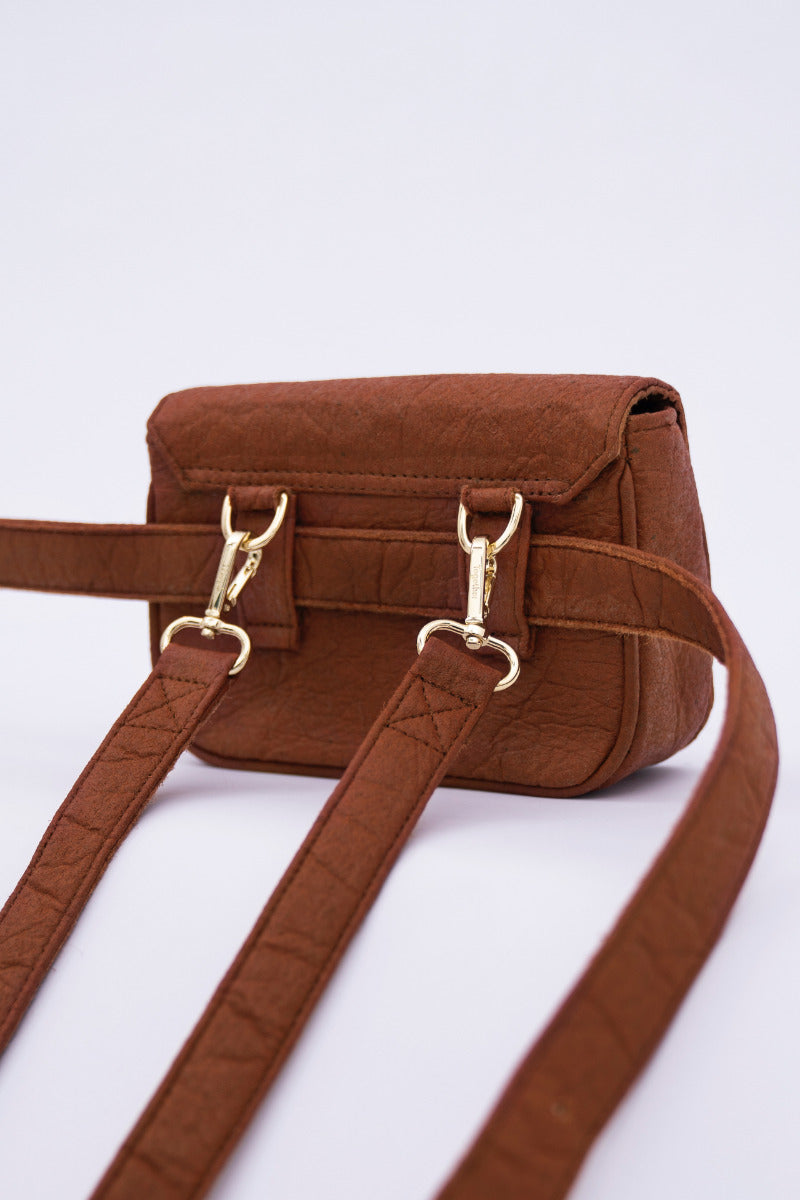 New York JFK - Piñatex® Belt Bag - Mocha