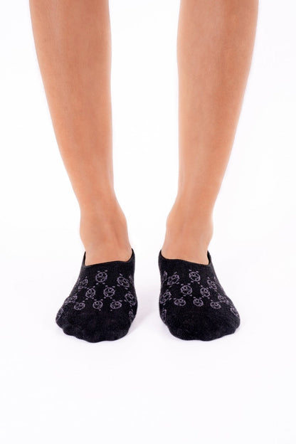 No Show Socks - 2 Black & 1 White