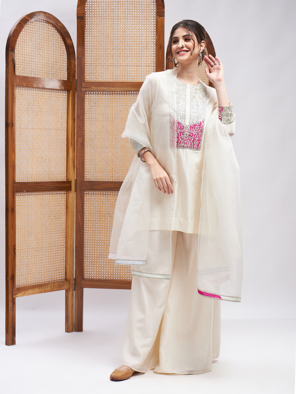 Off-White Cotton Mulmul Kurta Set with Dupatta at Kamakhyaa by RoohbyRidhimaa. This item is Casual Wear, Chanderi Silk, Cotton Mulmul, Dupattas, Kurta Set with Dupattas, Kurta Sets, Off-white, Organza, Regular Fit, Silk Chanderi, Toxin free, Zari Embroidered
