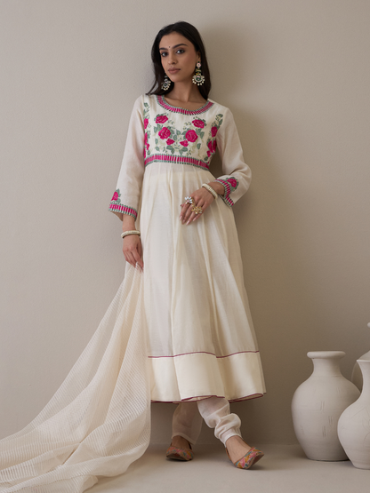 Off White Floral Embroidered Anarkali Kurta Set with dupatta at Kamakhyaa by RoohbyRidhimaa. This item is Avani by RoohbyRidhimaa, Chanderi Silk, Ethnic Wear, Kurta Set with Dupattas, Pure Silk Chanderi, Regular Fit, Resham Embroidered, Silk Chanderi, Toxin free, White