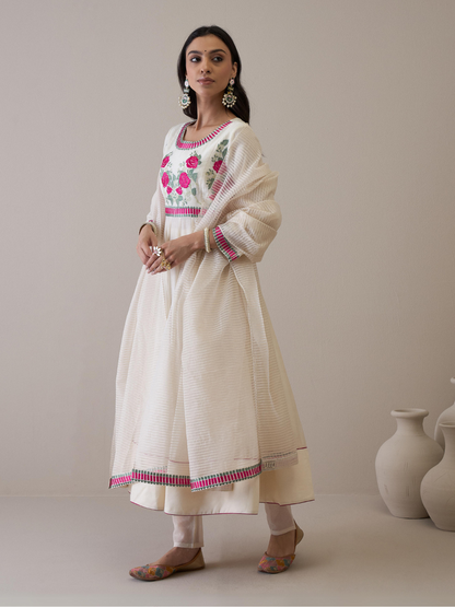 Off White Floral Embroidered Anarkali Kurta Set with dupatta at Kamakhyaa by RoohbyRidhimaa. This item is Avani by RoohbyRidhimaa, Chanderi Silk, Ethnic Wear, Kurta Set with Dupattas, Pure Silk Chanderi, Regular Fit, Resham Embroidered, Silk Chanderi, Toxin free, White