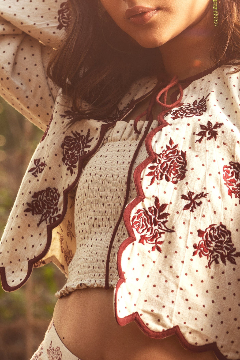 Off-White Floral Prints Crop Jacket at Kamakhyaa by Akashii Clothing. This item is Bloom by Akashi Clothing, Casual Wear, Cotton, Crop Jackets, Floral Prints, handmade, Kala Cotton, Off-white, Organic, Regular Fit