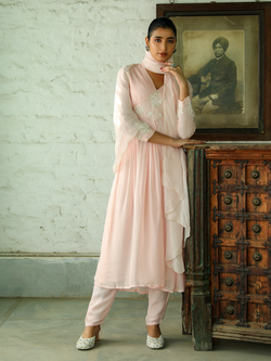Pink Crepe Silk Kurta Set with Dupatta at Kamakhyaa by RoohbyRidhimaa. This item is Casual Wear, Dupattas, Embroidered, Kurta Set with Dupattas, Kurta Sets, Organza, Pearl, Pink, Regular Fit, Resham, Resham Embroidered, Silk Crepe, Toxin free