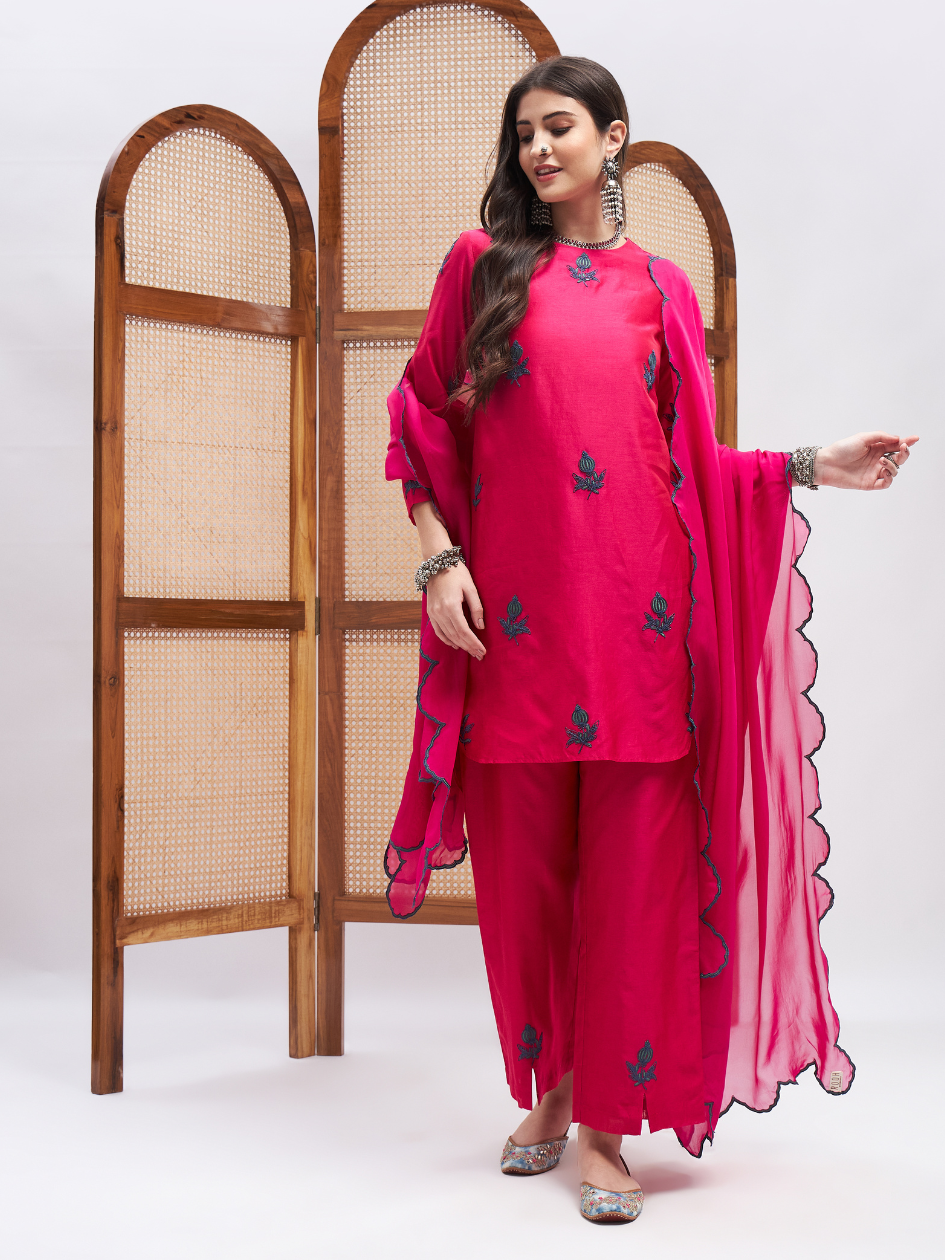 Pink Resham Embroidered Festive Wear Kurta Set with Dupatta at Kamakhyaa by RoohbyRidhimaa. This item is Chanderi Silk, Dupattas, Embroidered, Festive Wear, Kurta Set with Dupattas, Kurta Sets, Pink, Relaxed Fit, Resham, Resham Embroidered, Silk Chanderi, Toxin free
