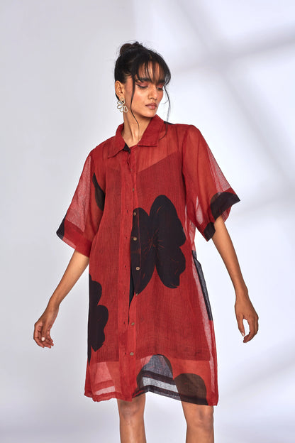 Red Kota Shirt Dress at Kamakhyaa by Hasttvam. This item is Floral, Fusion Wear, Kota Doria, Natural dyes, Red, Relaxed Fit, Respondible production and Vegan