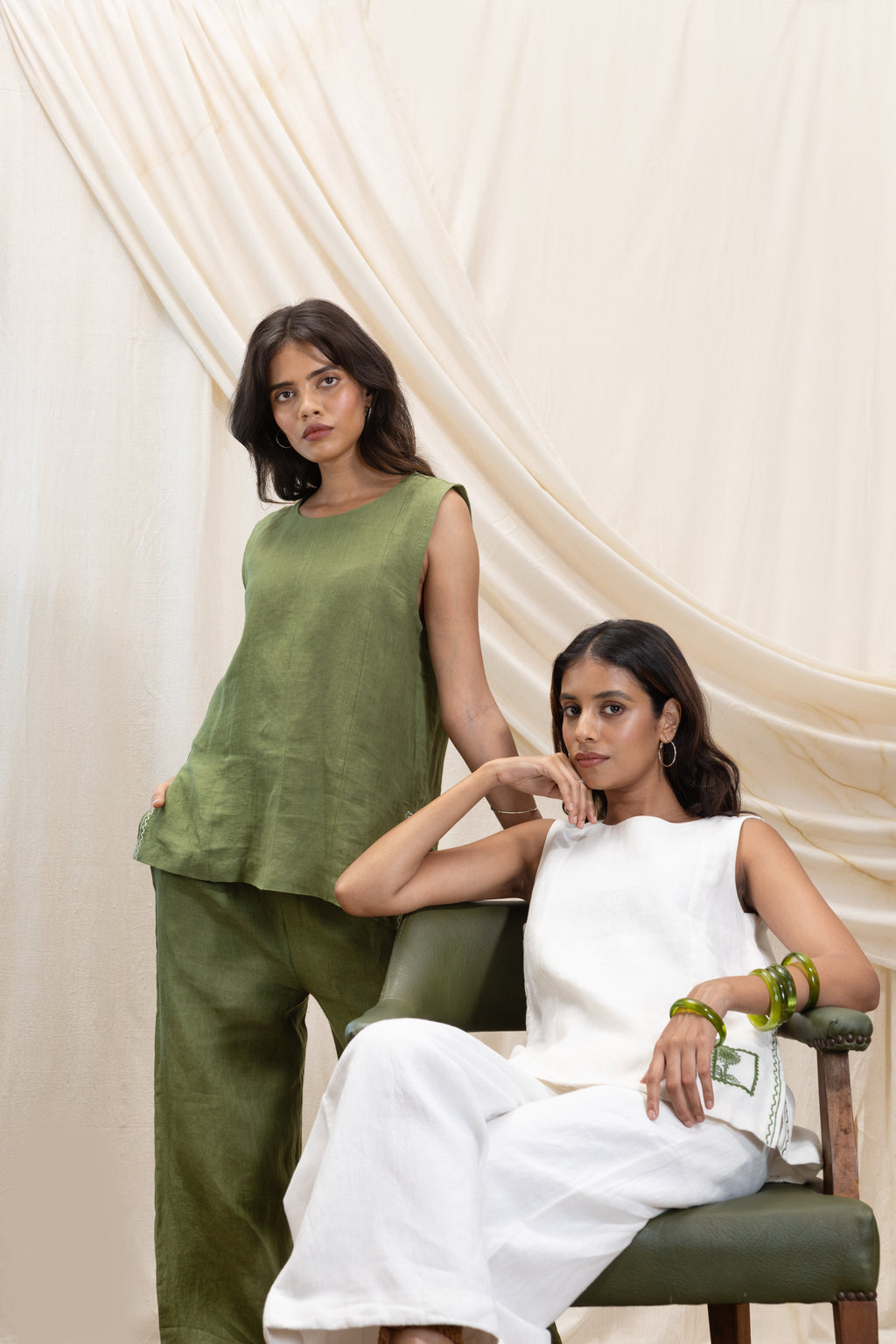 Relaxed High low top at Kamakhyaa by Akashi Clothing. This item is 100% Linen, Regular Fit, Solid Selfmade, Solids, The Stamp Edit By Akashi Clothing, Under $100