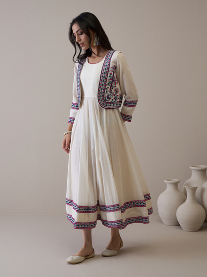 Resham Embroidered Kurta Set with Jacket at Kamakhyaa by RoohbyRidhimaa. This item is Avani by RoohbyRidhimaa, Ethnic Wear, Kurta Pant Sets, Pure Chanderi, Regular Fit, Resham Embroidered, Toxin free, White