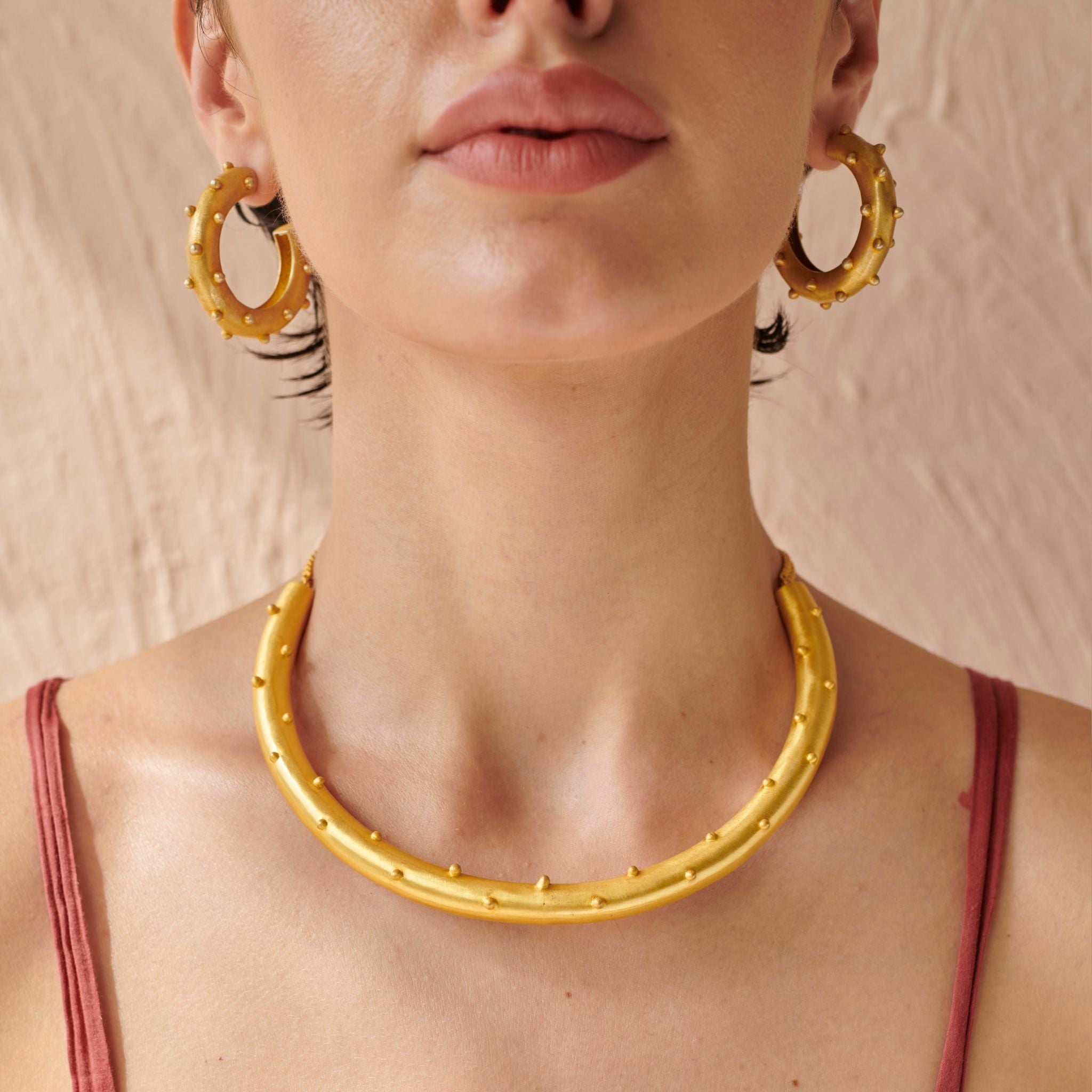 Roundelle Hustli at Kamakhyaa by The Loom Art. This item is Choker, Missing image, Necklaces, Orbis by The Loom Art, Under $50