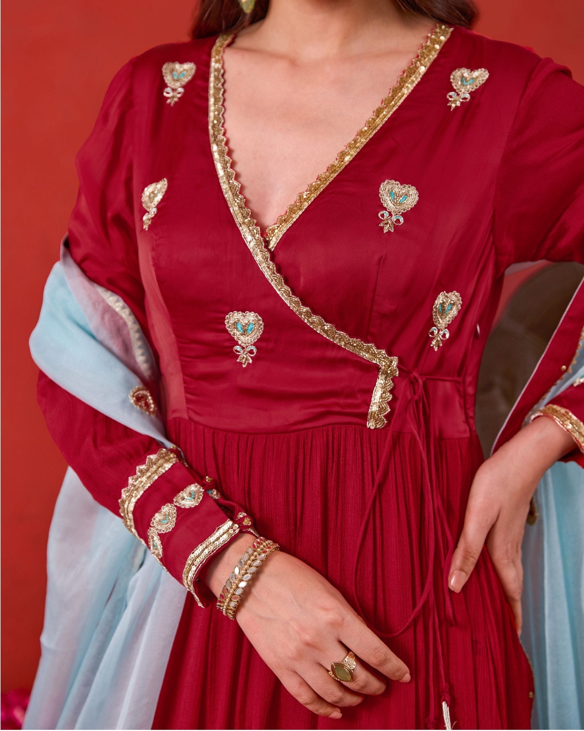 Ruhani Kurta Set at kamakhyaa.com by Taro. This item is Jashn-E-Taro - The Trousseau Edit by Taro, Under $50
