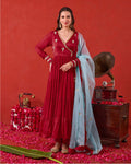 Ruhani Kurta Set at kamakhyaa.com by Taro. This item is Jashn-E-Taro - The Trousseau Edit by Taro, Under $50