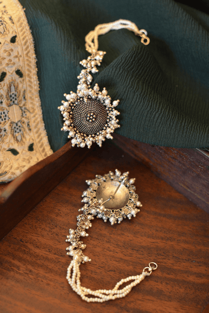 Silver Earrings Gardishi Pearl at Kamakhyaa by House Of Heer. This item is Alloy Metal, Festive Jewellery, Festive Wear, Free Size, jewelry, July Sale, July Sale 2023, Less than $50, Long Earrings, Natural, Pearl, Silver, Solids, Textured