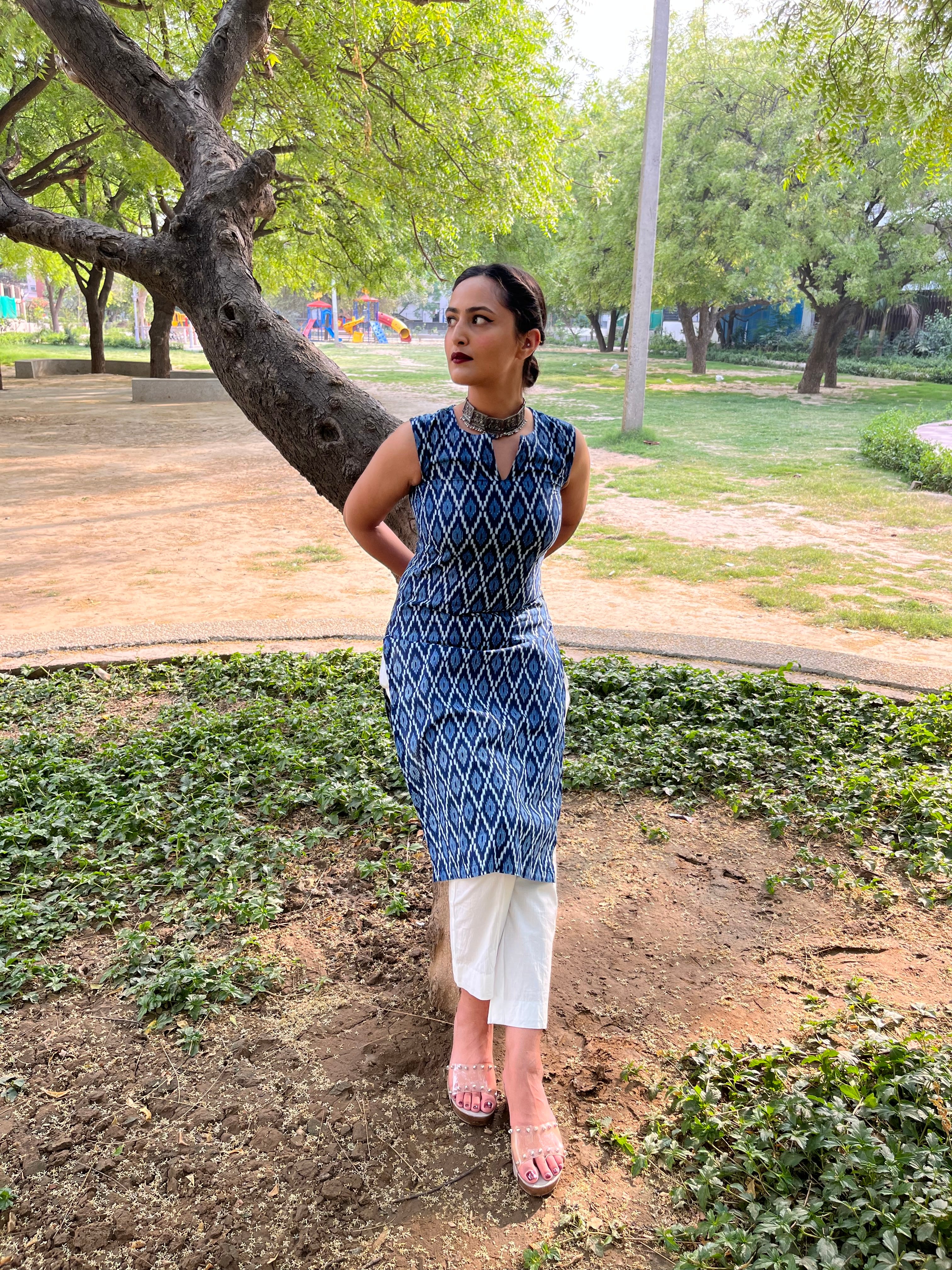 Sleeveless Kurta And Solid Pant at Kamakhyaa by Kamakhyaa. This item is 100% pure cotton, Blue, Casual Wear, Complete Sets, Indian Wear, KKYSS, Kurta Pant Sets, Natural, Prints, Regular Fit, Summer Sutra, Womenswear