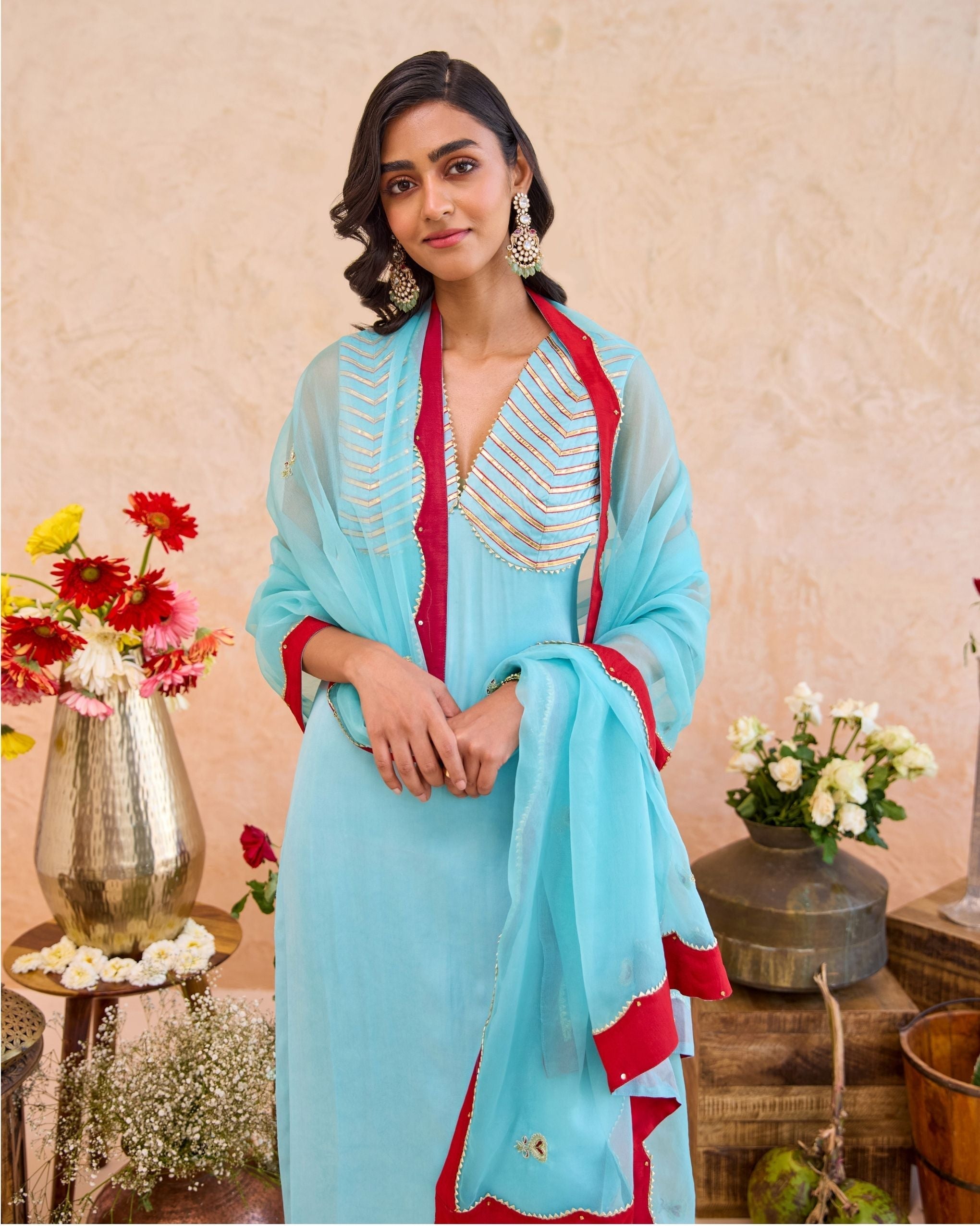 Vaidehi Kurta Set at kamakhyaa.com by Taro. This item is Jashn-E-Taro - The Trousseau Edit by Taro