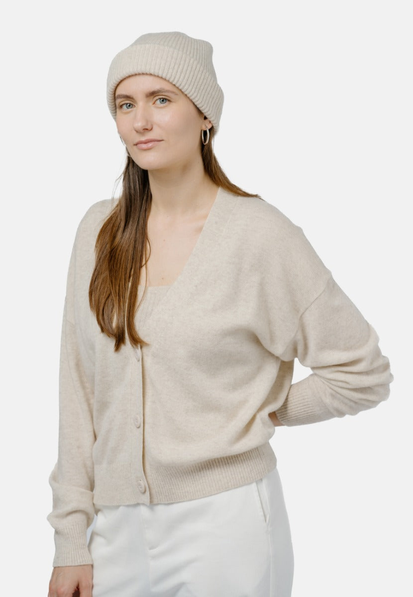 Vilnius Beanie Off White at Kamakhyaa by 1 People. This item is Made from Natural Materials