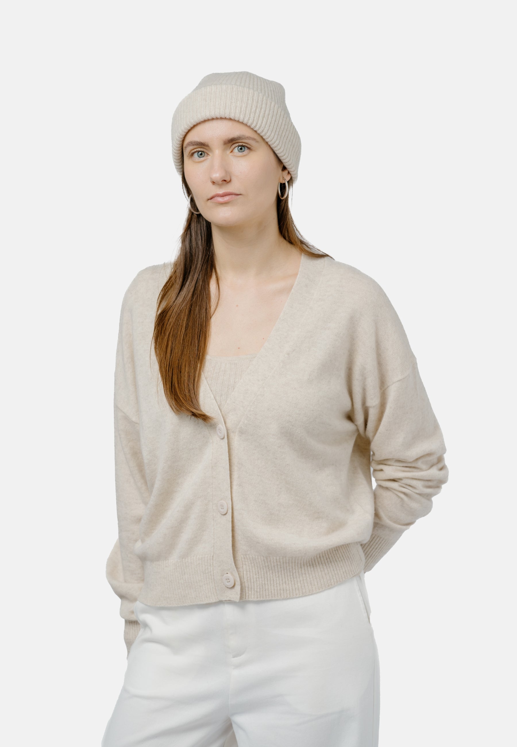 Vilnius Beanie Off White at Kamakhyaa by 1 People. This item is Made from Natural Materials