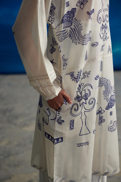 White Chanderi Printed Kurta at Kamakhyaa by Ahmev. This item is Casual Wear, Chanderi, Indigo Eden by Ahmev, Korean Chic, Kurtas, Lace, Natural, Prints, Regular Fit, White, Womenswear