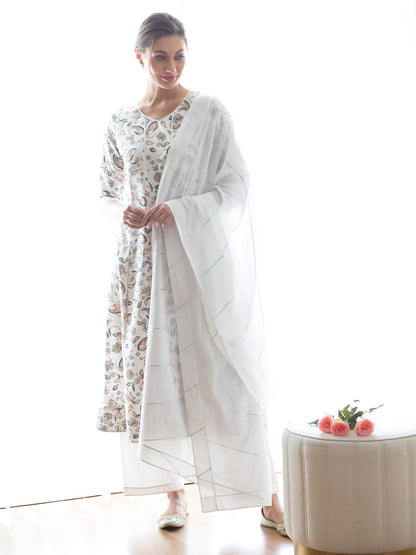 White Cotton Gota Embroidery Kurta Pant Set with Dupatta at Kamakhyaa by RoohbyRidhimaa. This item is Casual Wear, Cotton, Dupattas, Gotta Embroidery, Kurta Set with Dupattas, Kurta Sets, Regular Fit, Toxin free, White