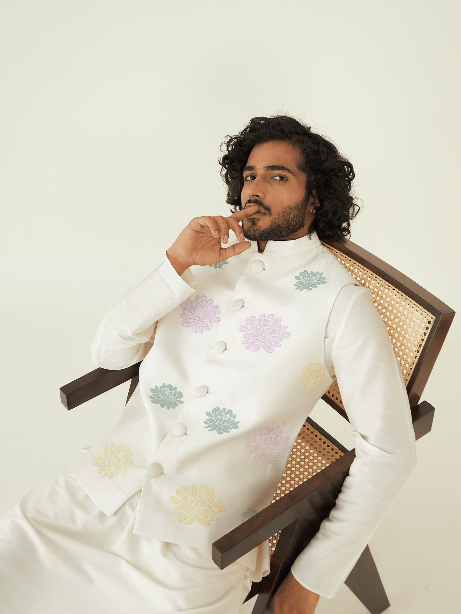 White Resham Embroidered Jacket at Kamakhyaa by RoohbyRidhimaa. This item is Chanderi Silk, Festive Wear, Jackets, Men Jackets, Menswear By RoohbyRidhimaa, Qala By RoohbyRidhimaa, Regular Fit, Resham Embroidered, Silk Chanderi, White