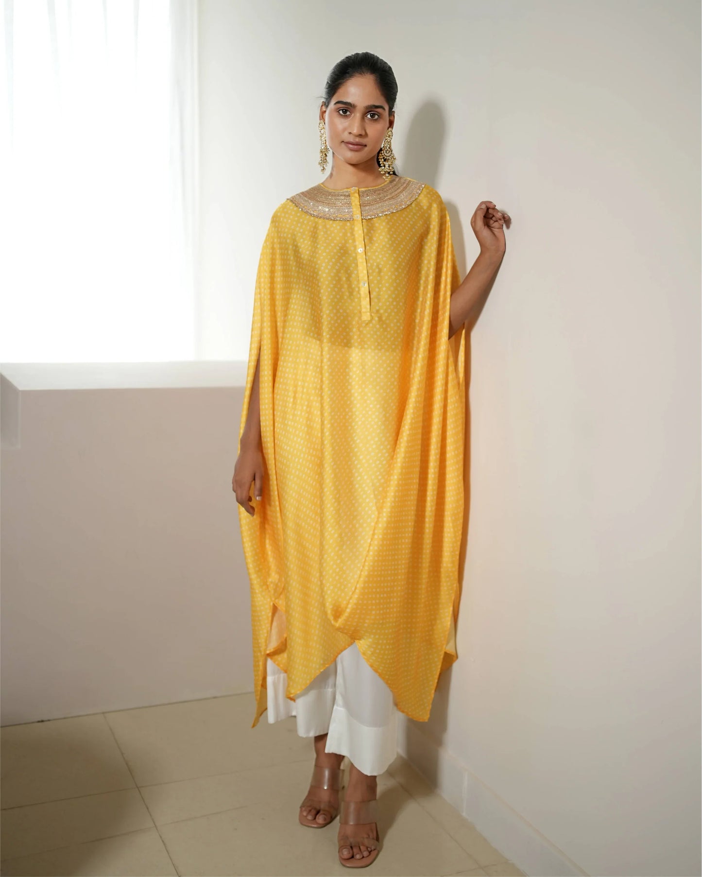 Yellow Satin Silk Bandhej Kurta Pant Set at Kamakhyaa by Mayura Kumar. This item is Bandhej, Bandhej Bandhini Mixology by Mayura Kumar, Dry clean, Festive Wear, Relaxed Fit, Satin Silk, Tie-Dye, Yellow