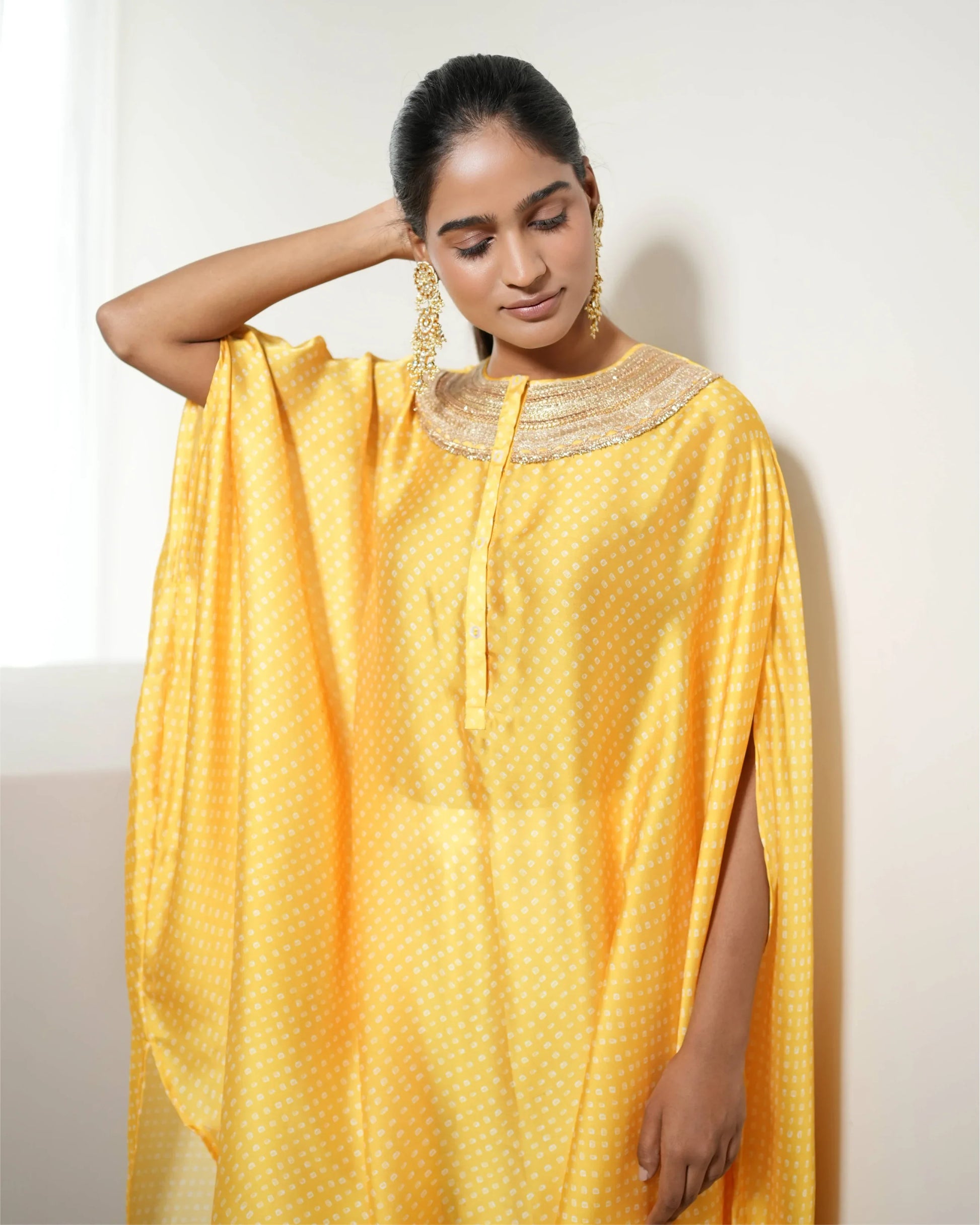 Yellow Satin Silk Bandhej Kurta Pant Set at Kamakhyaa by Mayura Kumar. This item is Bandhej, Bandhej Bandhini Mixology by Mayura Kumar, Dry clean, Festive Wear, Relaxed Fit, Satin Silk, Tie-Dye, Yellow