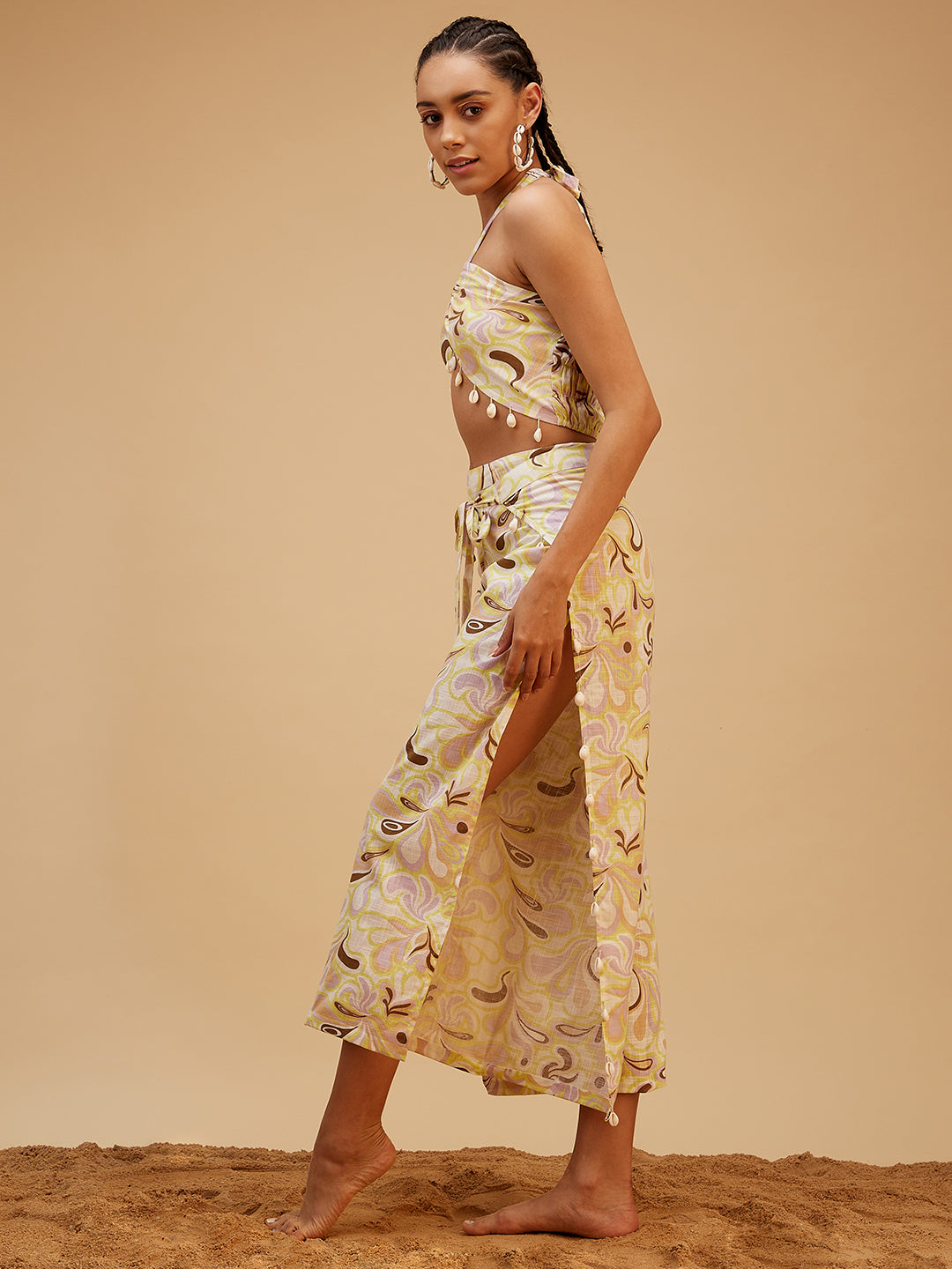 Yellow Sea Shell Vacation Co-ord Set at Kamakhyaa by Bohobi. This item is 100% Cotton, Prints, Regular Fit, Resort Wear, Toxin free, Vacation Co-ord Sets, Yellow