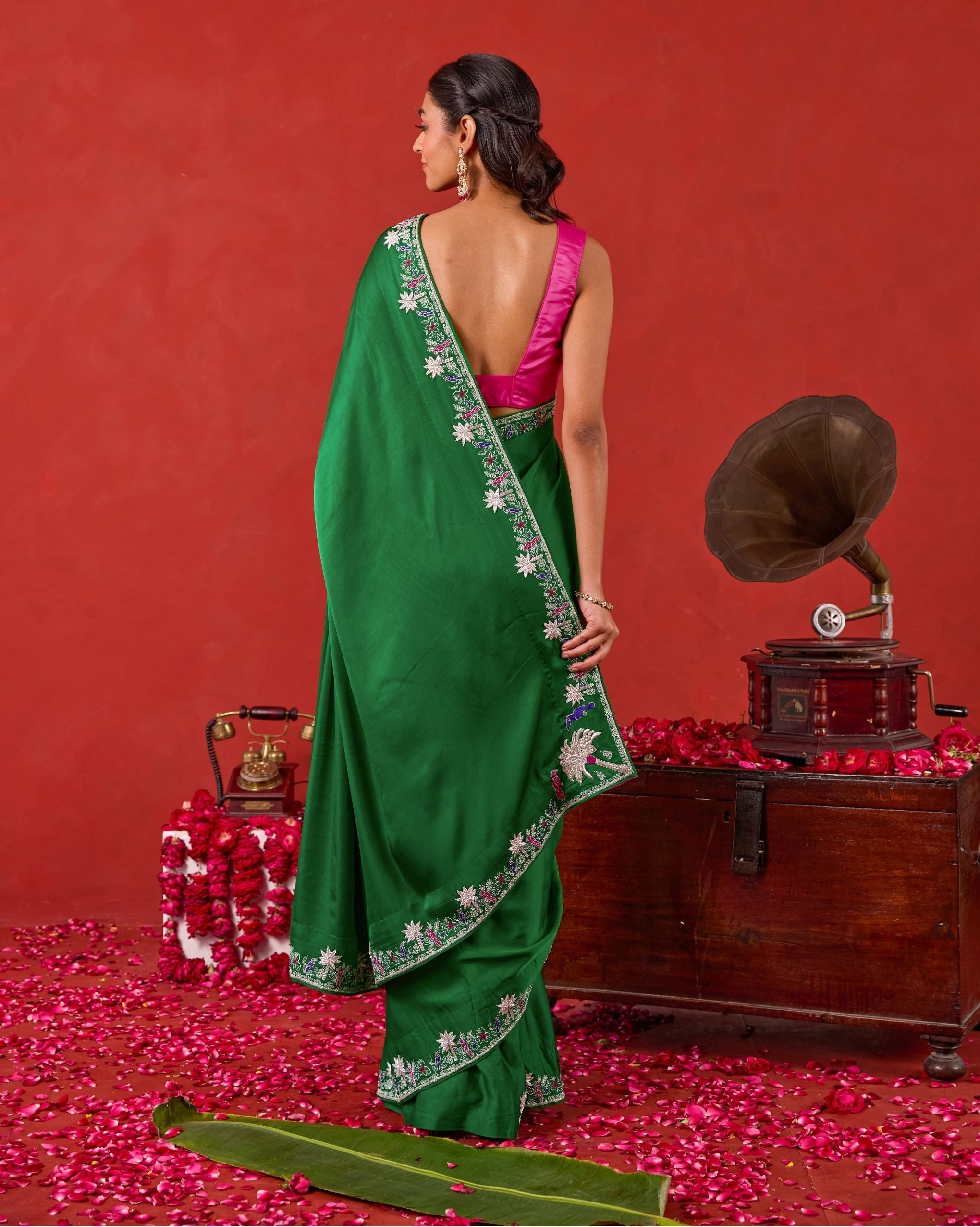 Zariya Saree at kamakhyaa.com by Taro. This item is Jashn-E-Taro - The Trousseau Edit by Taro