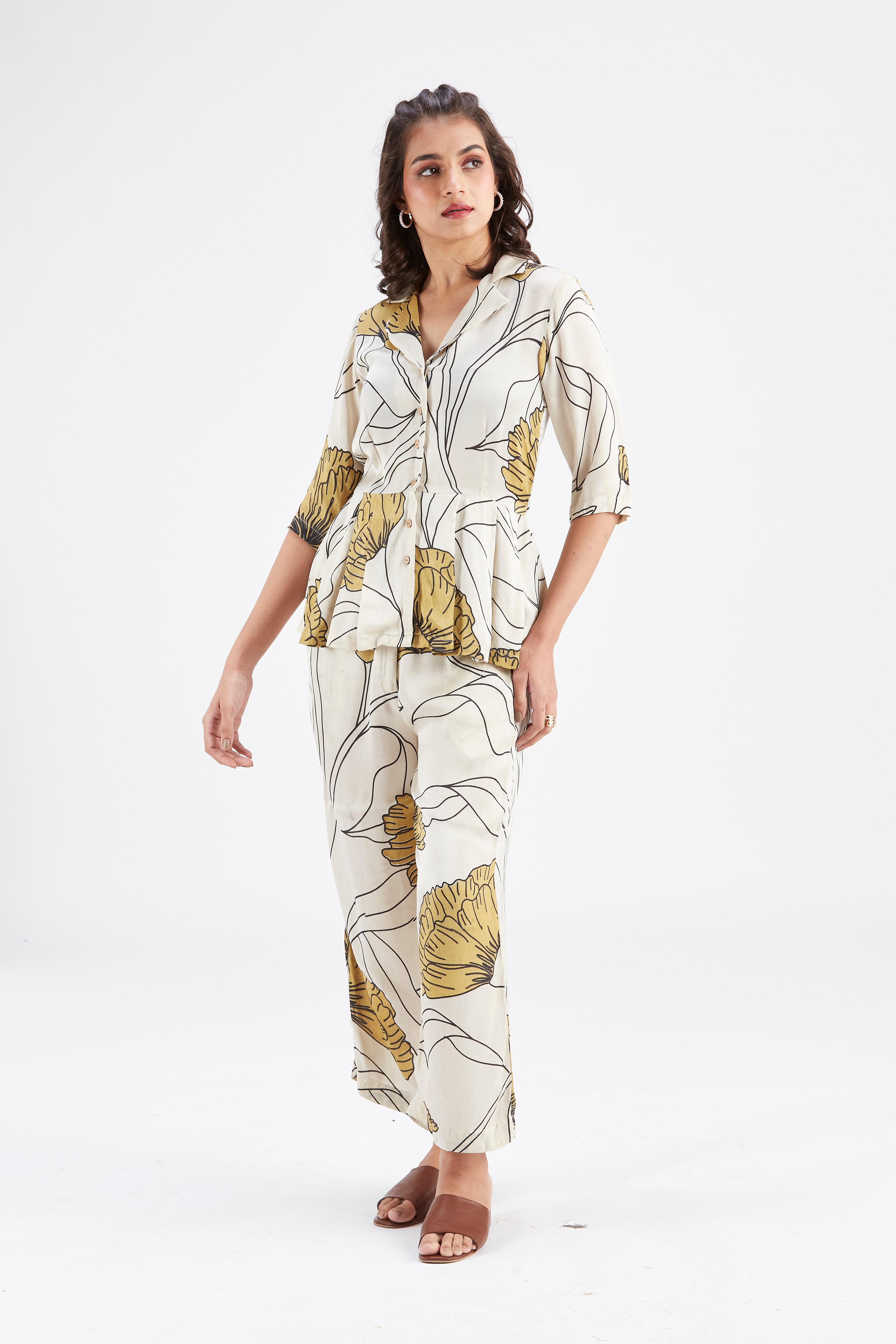 Zola White Floral Printed Cotton Co-ord set at Kamakhyaa by Hasttvam. This item is Cotton, Ete by Hasttvam, Floral Prints, Fusion Wear, Hand Printed, White, Womenswear