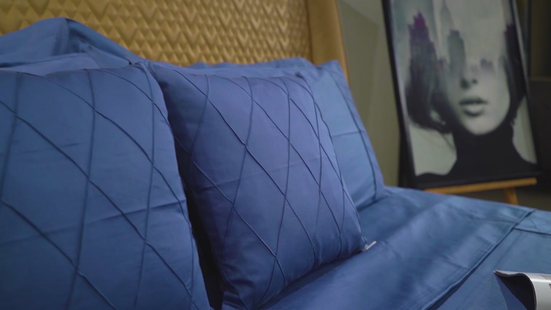 Diamond Simplicity| Designer Bed Sheet Set| Blue| 100%Cotton