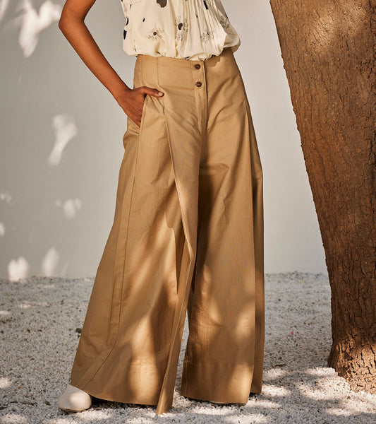 Antique Hope Trousers at Kamakhyaa by Khara Kapas. This item is Beige, Casual Wear, Oh! Sussana Spring 2023, Organic, Regular Fit, Solids, Trousers, Twill Cotton, Womenswear