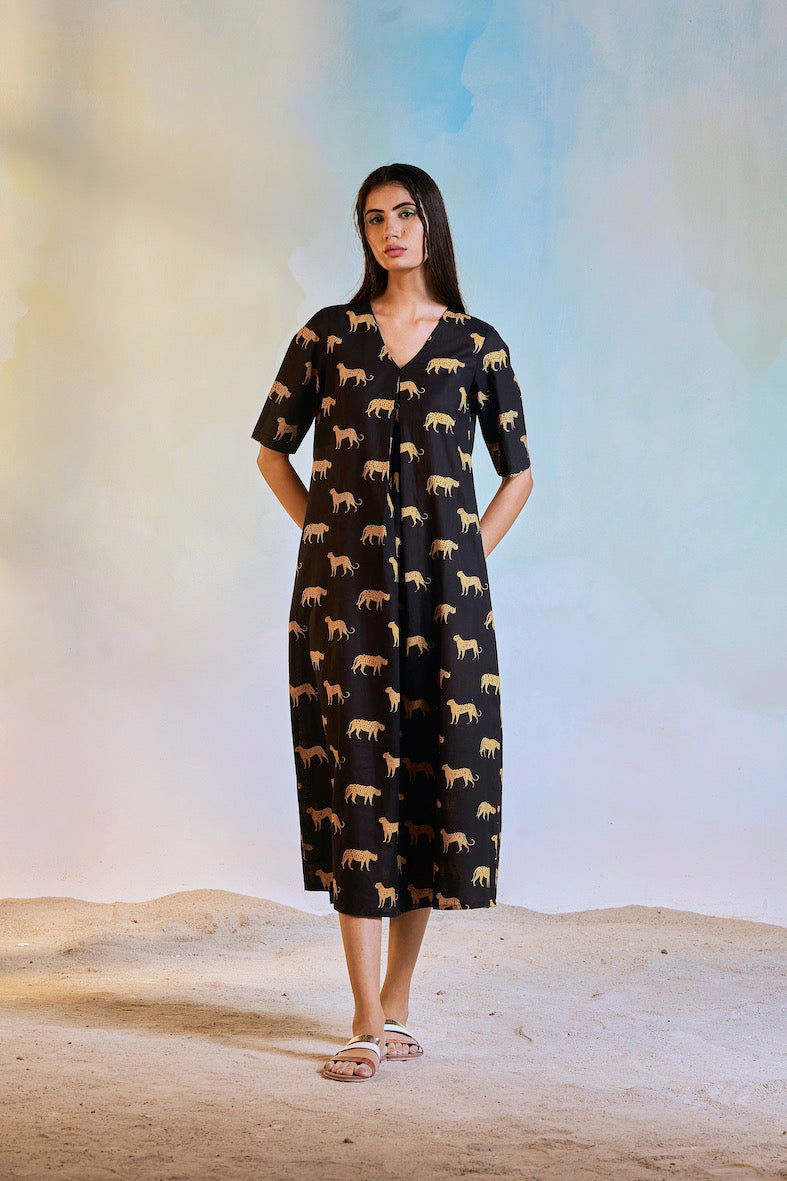 Black Block Print Centre Pleat Dress at Kamakhyaa by Charkhee. This item is Black, Casual Wear, Cotton, Midi Dresses, Natural, Prints, Regular Fit, Womenswear