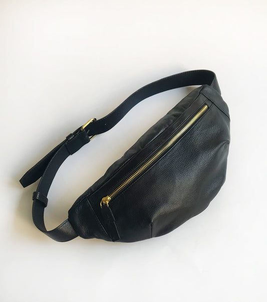 Black fanny pack at Kamakhyaa by Khara Kapas. This item is Add Ons, Bags, Black, Fanny Packs, Free Size, Handwoven Cotton, Lost & Found, Natural, Resort Wear, Solids