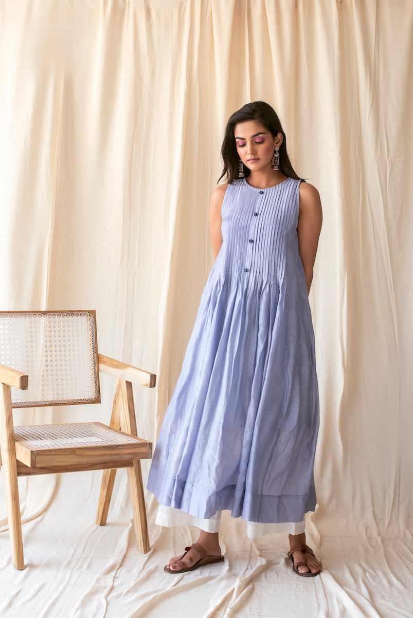 Blue Chanderi Silk Kurta Set With Dupatta at Kamakhyaa by Taro. This item is Blue, Evening Wear, Handwoven Chanderi silk, Indian Wear, July Sale, July Sale 2023, Kurta Palazzo Sets, Natural, Regular Fit, Rozana Taro, Solids, Womenswear
