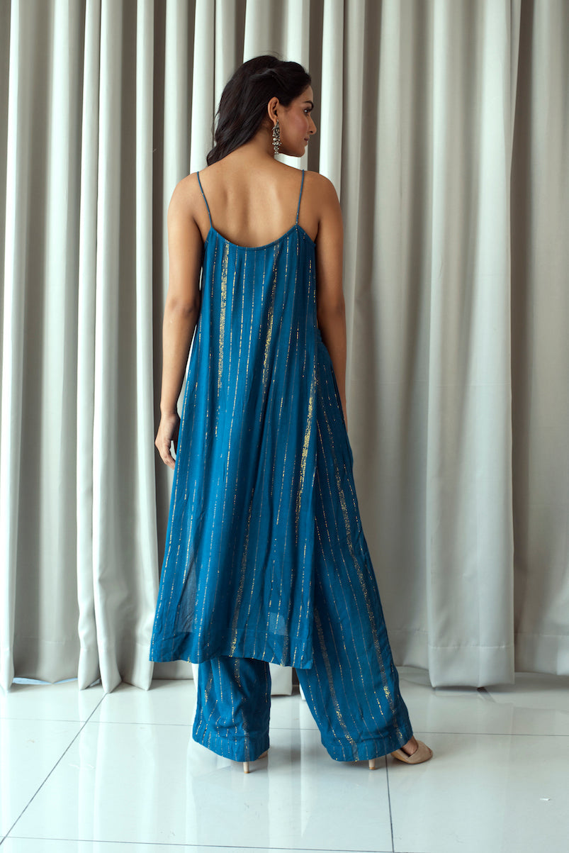 Blue Zari Sleeveless Two Piece Set at Kamakhyaa by Taro. This item is Bahaar Taro, Best Selling, Blue, Co-ord Sets, Cotton Blend, Duplicate, Evening Wear, FB ADS JUNE, For Anniversary, July Sale, July Sale 2023, Natural, party, Party Wear Co-ords, Regular Fit, Textured, Womenswear