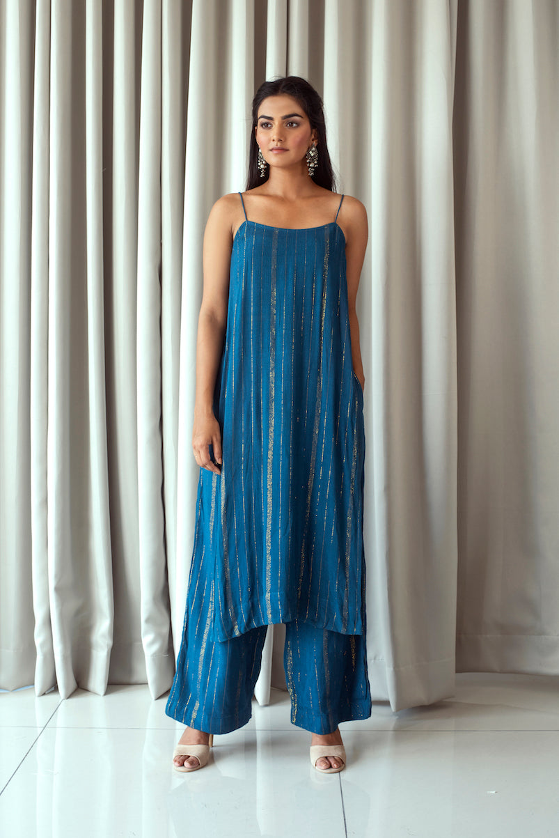 Blue Zari Sleeveless Two Piece Set at Kamakhyaa by Taro. This item is Bahaar Taro, Best Selling, Blue, Co-ord Sets, Cotton Blend, Duplicate, Evening Wear, FB ADS JUNE, For Anniversary, July Sale, July Sale 2023, Natural, party, Party Wear Co-ords, Regular Fit, Textured, Womenswear