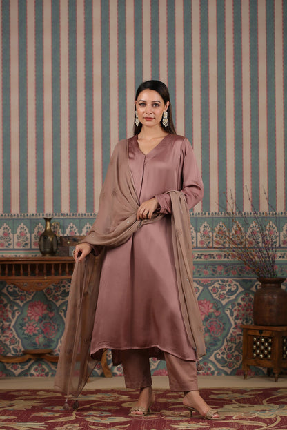 Brown Kurta Pant With Dupatta at Kamakhyaa by MOH-The Eternal Dhaga. This item is Brown, Festive Wear, Kurta pant With Duppatta, Moh-The eternal Dhaga, Natural, Regular Fit, Satin, Solids, Womenswear