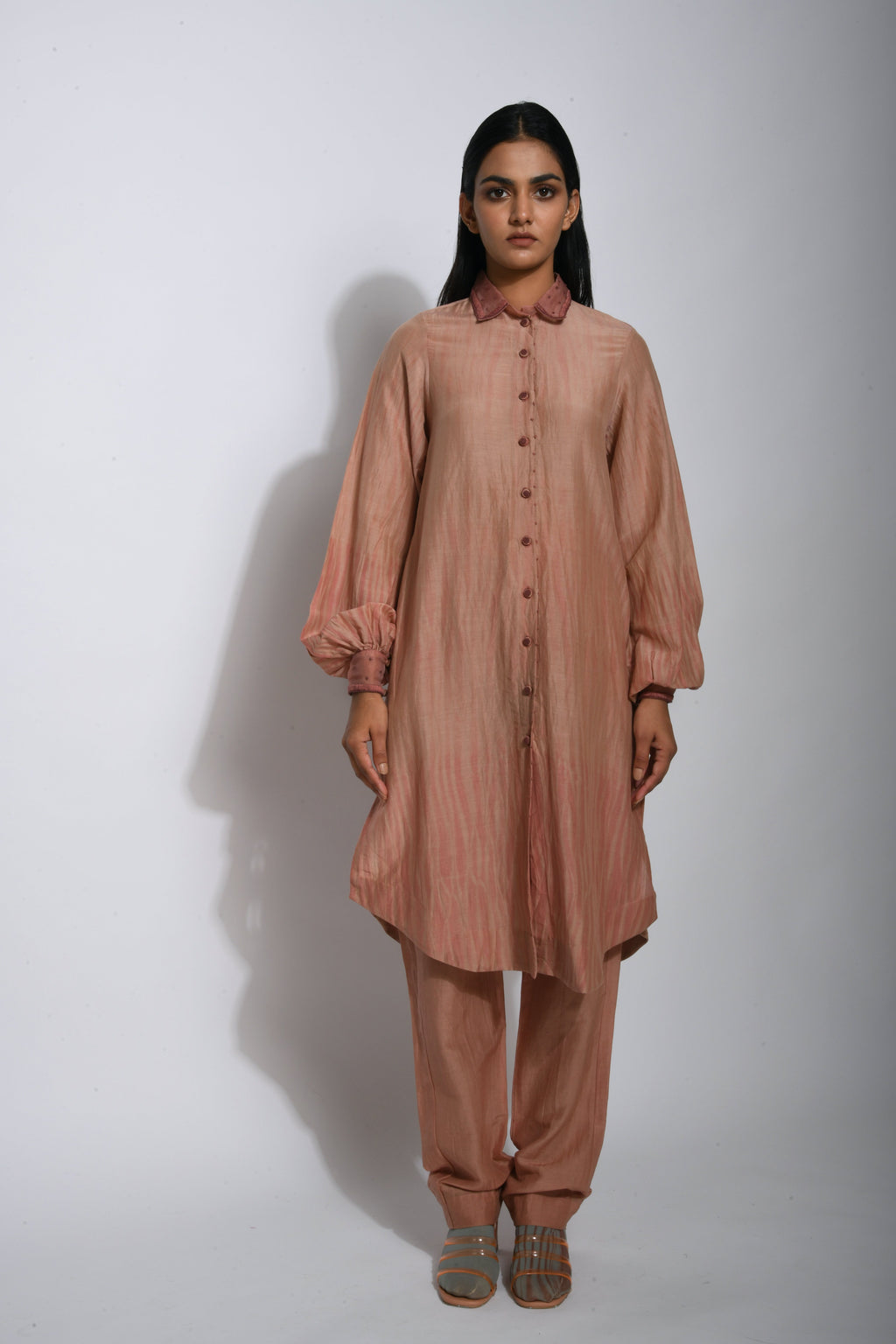 Brown Pants at Kamakhyaa by The Loom Art. This item is Best Selling, Between the Lines, Brown, Cotton Silk, fall, July Sale, July Sale 2023, Natural, Pants, Party Wear, Regular Fit, Solids, Womenswear