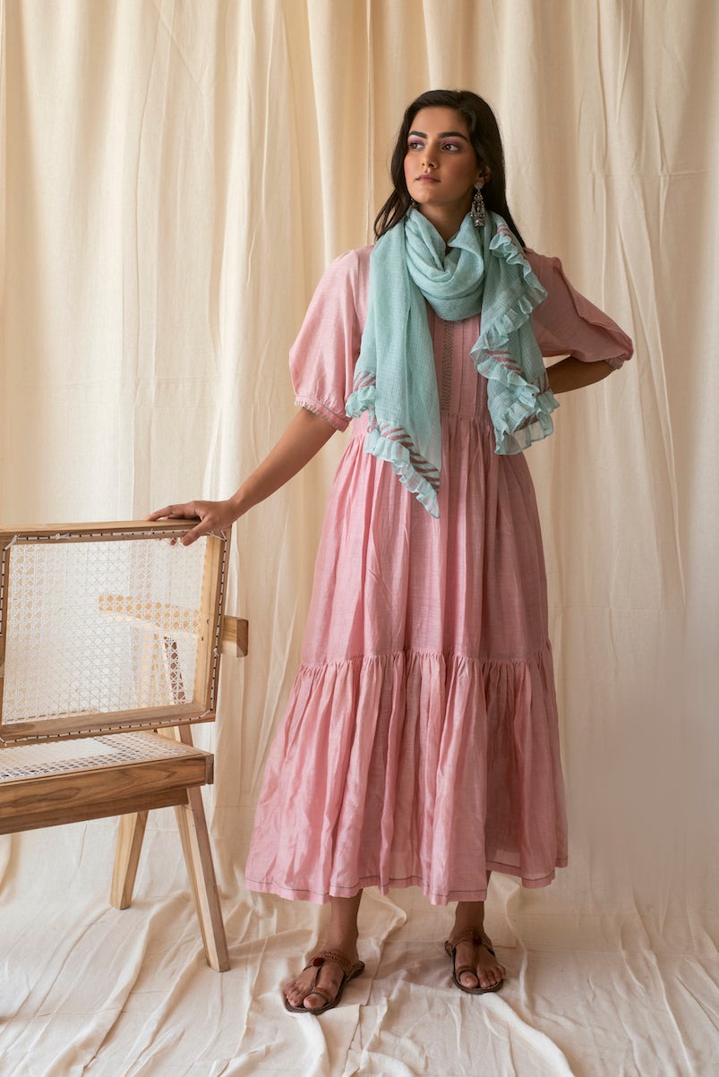 Carnation Kurta With Dupatta at Kamakhyaa by Taro. This item is Dress Sets, Evening Wear, July Sale, July Sale 2023, Kota Doria, Natural, Pink, Relaxed Fit, Rozana Taro, Silk Chanderi, Solids, Womenswear