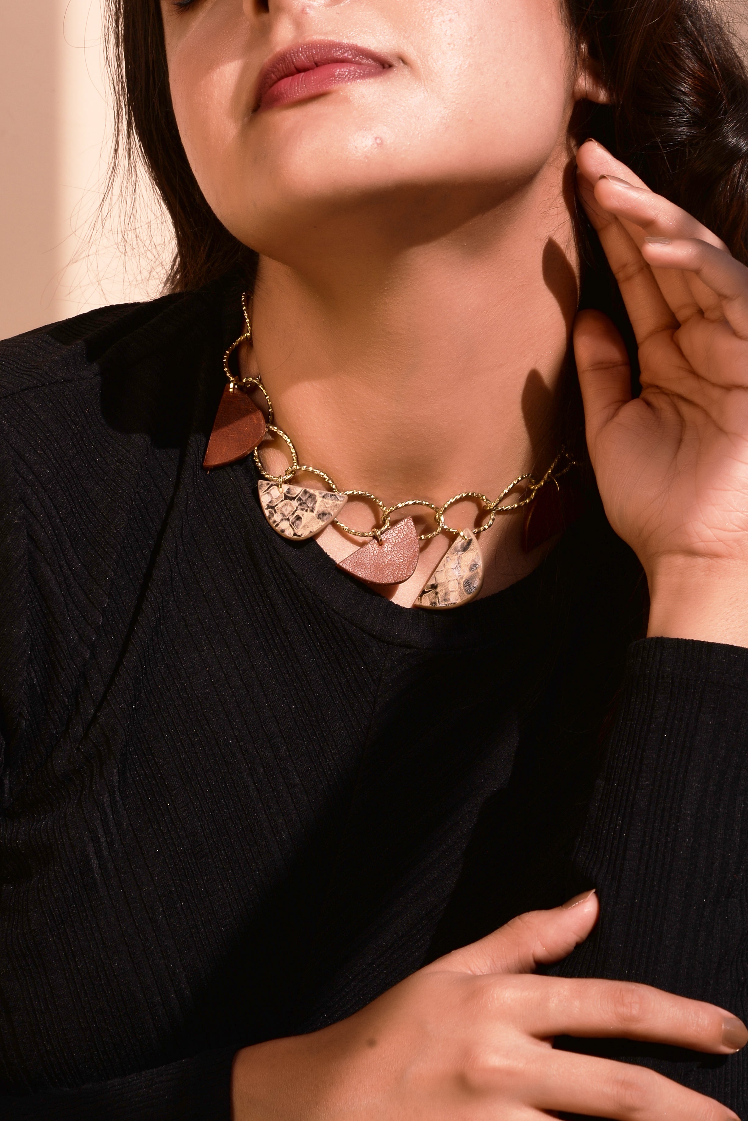 Chain Neckpiece at Kamakhyaa by Noupelle. This item is Casual Wear, Free Size, jewelry, Less than $50, Multicolor, Natural, Necklaces, Upcycled, Upcycled leather