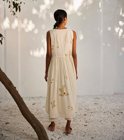 Close To You Co-ord Set at Kamakhyaa by Khara Kapas. This item is Casual Wear, Co-ord Sets, Mul Cotton, Oh! Sussana Spring 2023, Organic, Regular Fit, Solids, Travel, Travel Co-ords, White, Womenswear