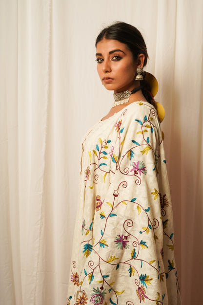 Cotton Duppata at Kamakhyaa by Keva. This item is Accessories, Cotton, Cotton Lurex, Dupattas, Embroidered, Indian Wear, Natural, Prints, Relaxed Fit, Resort Wear, Tatriz, White, Womenswear