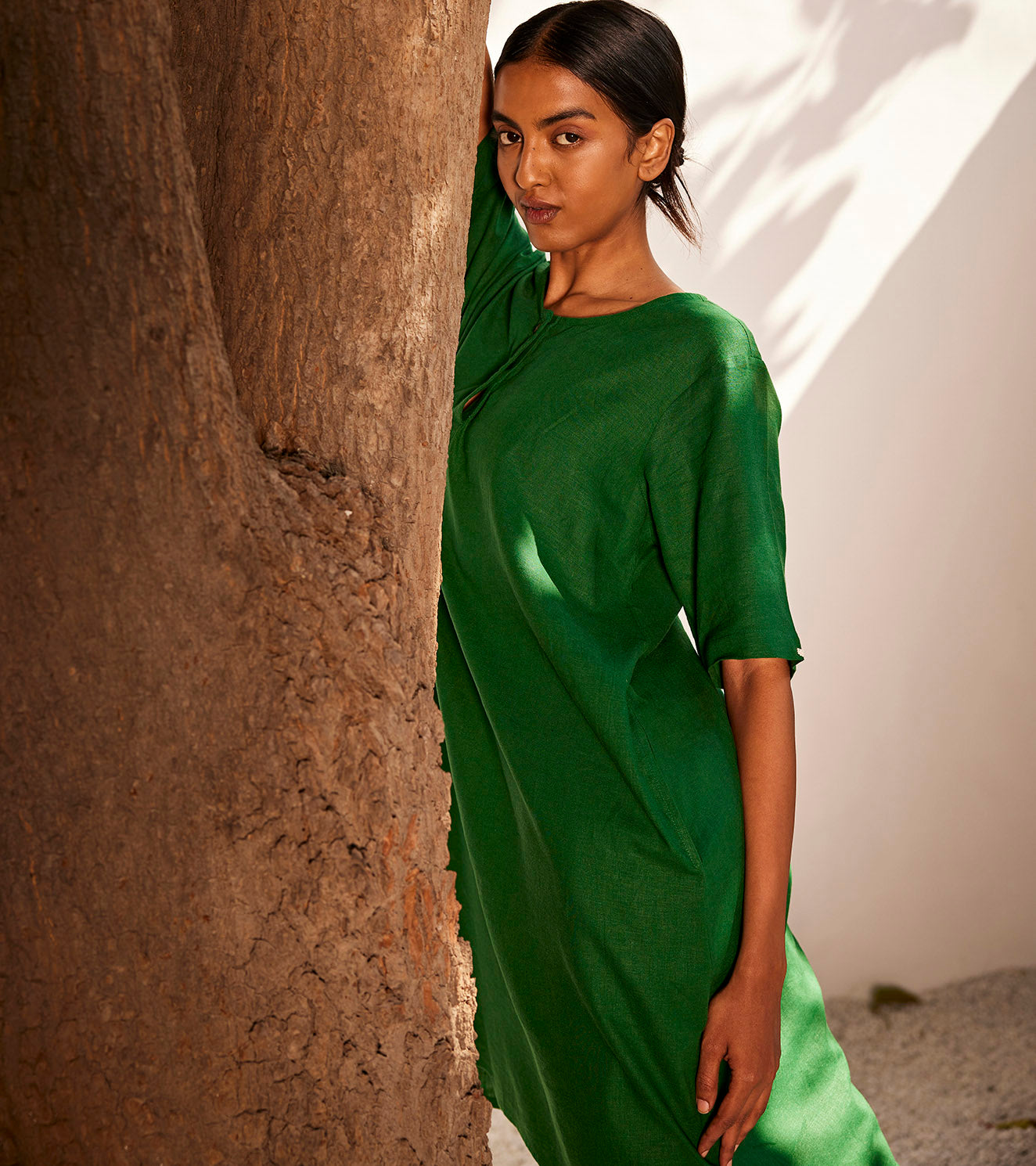 Engraved co-ord set at Kamakhyaa by Khara Kapas. This item is Casual Wear, Co-ord Sets, Green, Linen, Lounge Wear Co-ords, Oh! Sussana Spring 2023, Organic, Regular Fit, Solids, Travel Co-ords, Womenswear