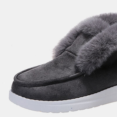 Furry Suede Snow Boots at Kamakhyaa by Trendsi. This item is Ship From Overseas, Trendsi, Y*H