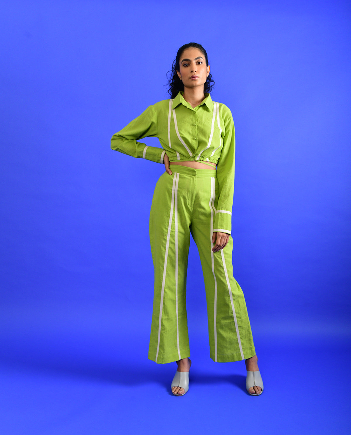 Green Cotton Co-ord Set at Kamakhyaa by Rias Jaipur. This item is Casual Wear, Co-ord Sets, Green, Handloom Cotton, Handspun, Handwoven, Hue, Regular Fit, Stripes, Travel, Travel Co-ords, Womenswear