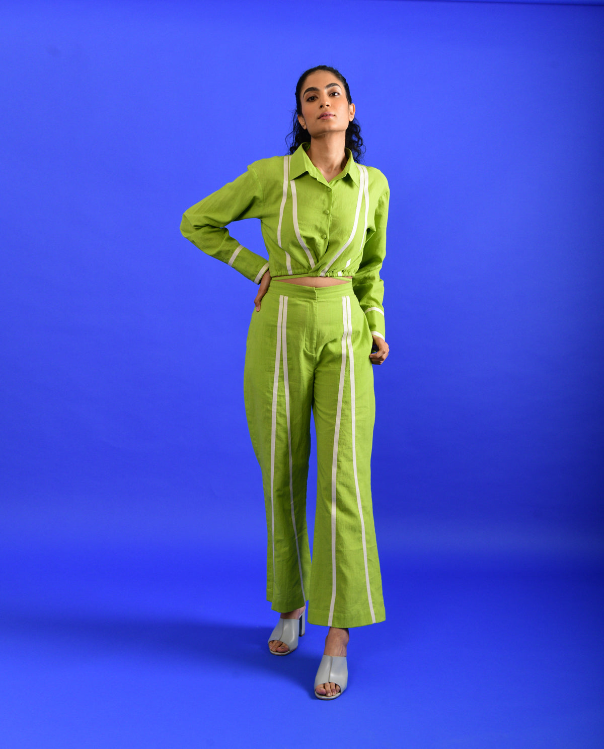 Green Cotton Co-ord Set at Kamakhyaa by Rias Jaipur. This item is Casual Wear, Co-ord Sets, Green, Handloom Cotton, Handspun, Handwoven, Hue, Regular Fit, Stripes, Travel, Travel Co-ords, Womenswear