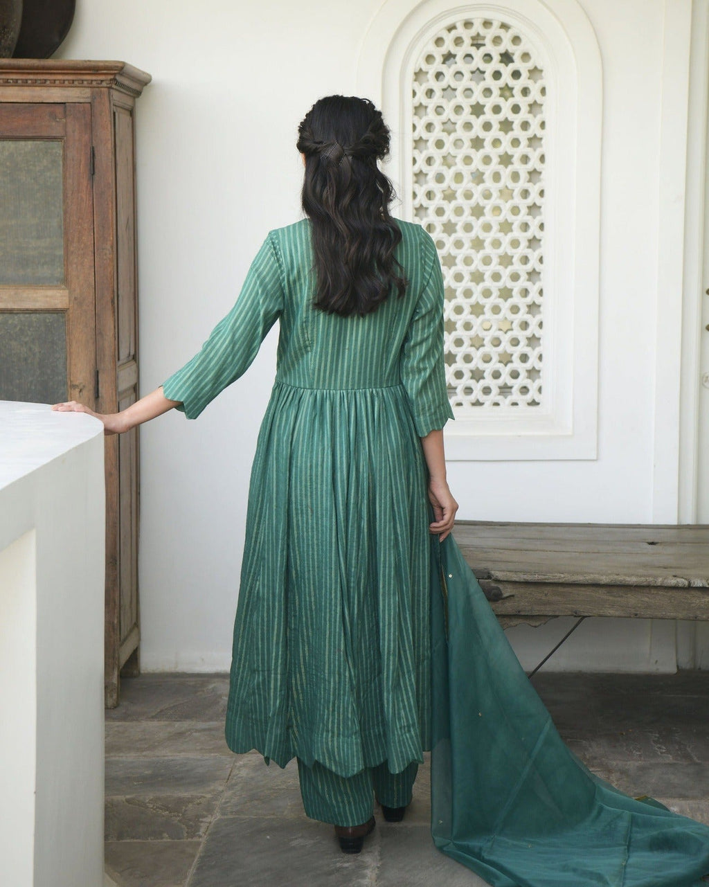 Green Embroidered Cotton Kurta Set With Dupatta at Kamakhyaa by Taro. This item is Embroidered, Evening Wear, Green, Handwoven cotton, Indian Wear, July Sale, July Sale 2023, Kurta Pant Sets, Kurta Set With Dupatta, Natural, Regular Fit, Sitara Taro, Wedding Gifts, Womenswear