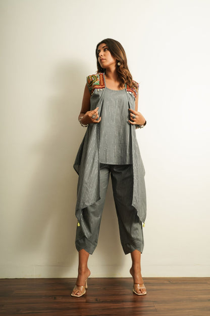Grey Embellished Cotton Pant at Kamakhyaa by Keva. This item is 100% cotton, Best Selling, Capris, Fusion Wear, Grey, Less than $50, Natural, New, Products less than $25, Relaxed Fit, Saba, Solids, Womenswear