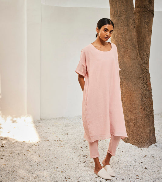 Heart Lock Co-ord Set at Kamakhyaa by Khara Kapas. This item is Casual Wear, Co-ord Sets, Gauge Cotton, Oh! Sussana Spring 2023, Organic, Pink, Regular Fit, Solids, Travel, Travel Co-ords, Womenswear