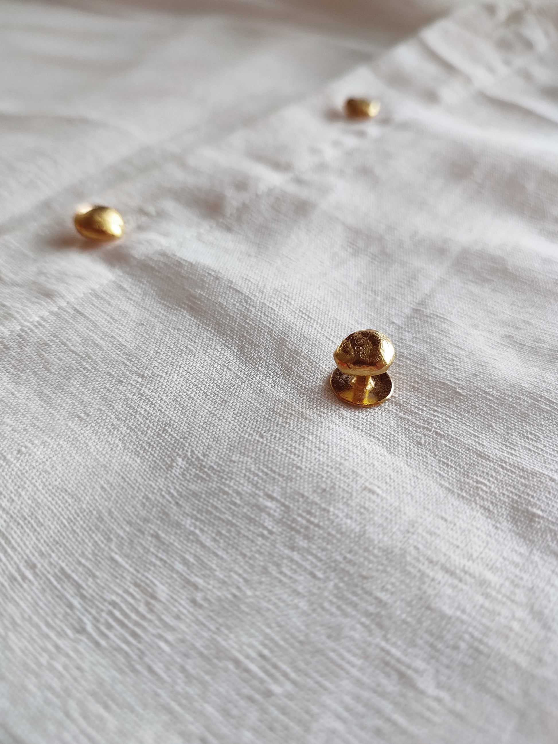 Iris Buttons Accessories, Brass, Buttons, Fashion Jewellery, Gold, Natural, Solids Kamakhyaa